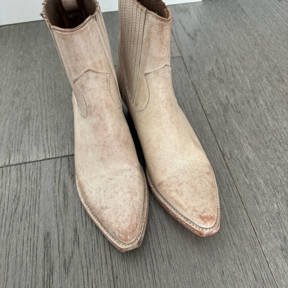 Frye Sacha Chelsea Boots cream - Picture 6 of 7